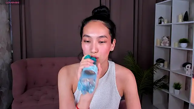 FlirtyAura webcam