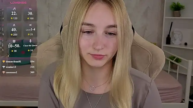 Shy_Polly webcam