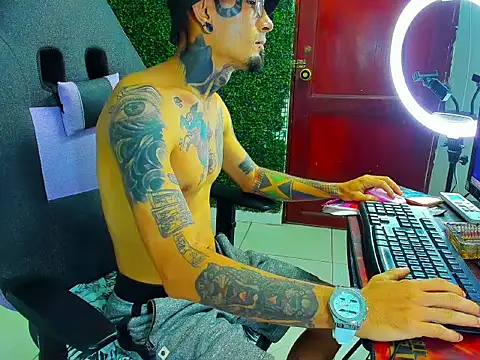Boy_tatto77 webcam