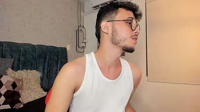 Alhan_Twink webcam
