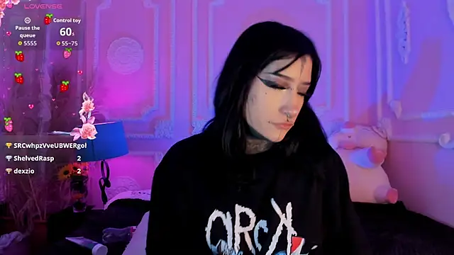 Kat_VonDe webcam