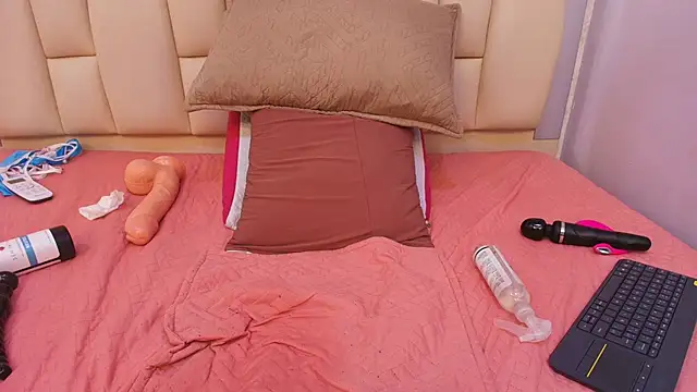 melany_roberts_ webcam
