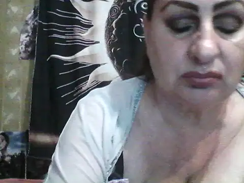 LoaqLovew webcam