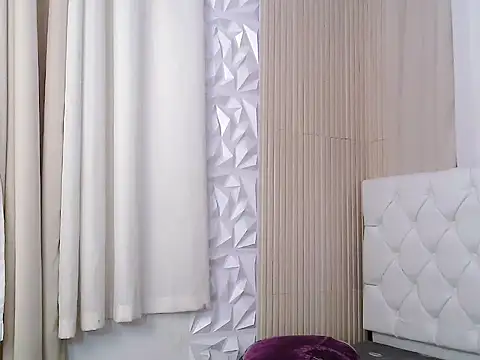twerkitlike_twinkle webcam