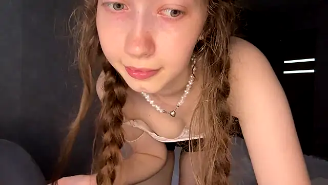 Emily_Mur_ webcam