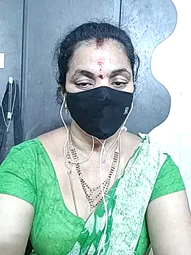 Leela_555 webcam