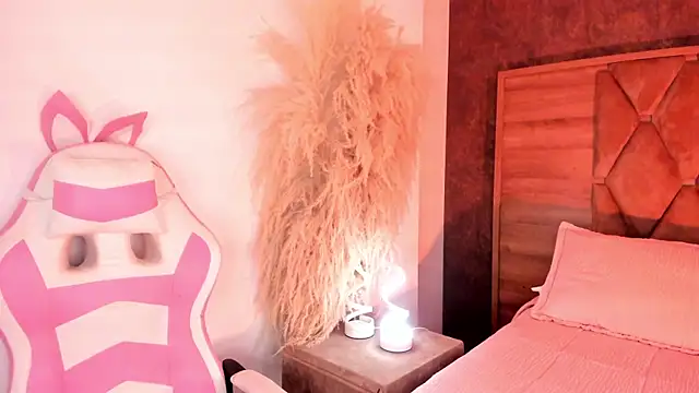 CristineRainn_ webcam