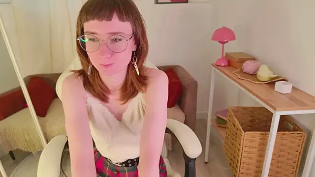 Naomi_Evermore webcam