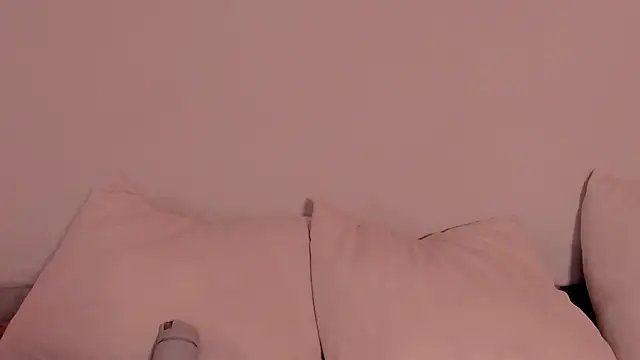 angelic_seraphine webcam