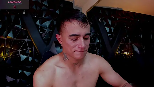 LiamDeeps webcam