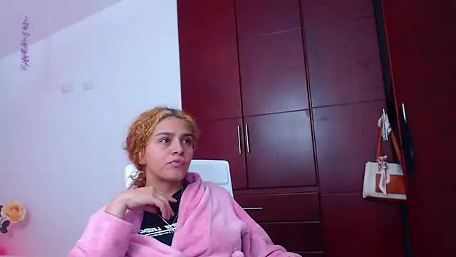 Sarabubbie webcam