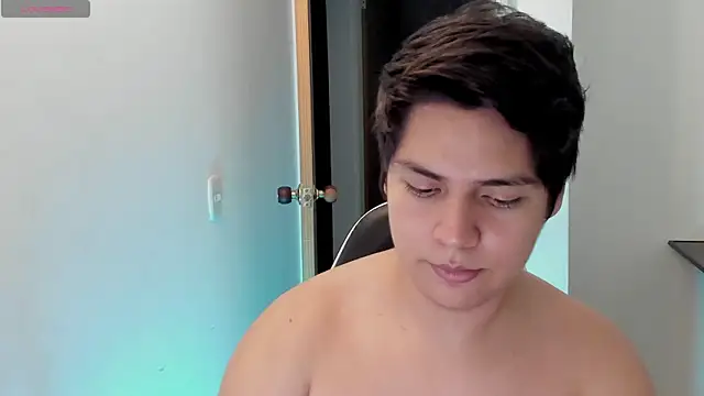 Asta_YunoXXX webcam