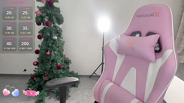 OiOi-666 live cam on StripChat