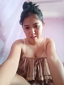 Banna__ live cam on StripChat