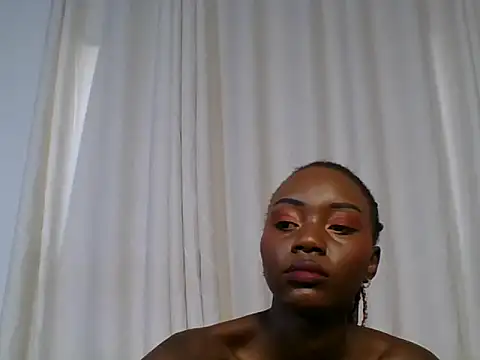 Slimmy_petite live cam on StripChat
