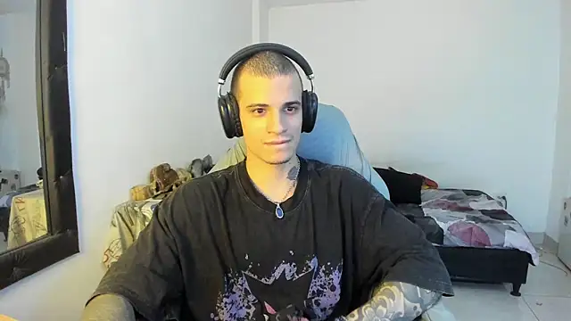 Balo_lovers webcam