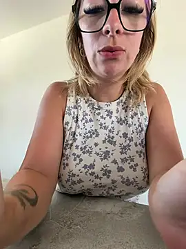 Giuliana_baby webcam