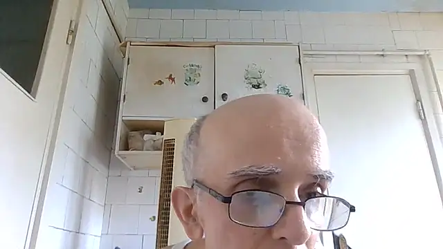 mariusica1@xh webcam
