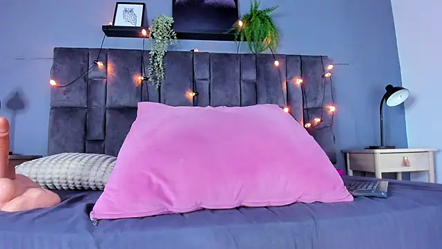 DulceAurora__ webcam