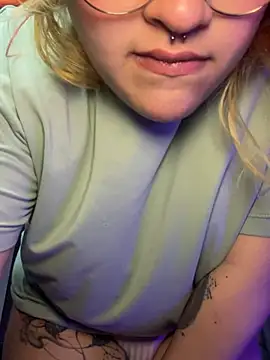 Sophia_Weest99 webcam