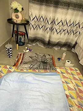 Nicole_bash webcam