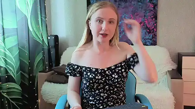 Lanavi_Smile webcam