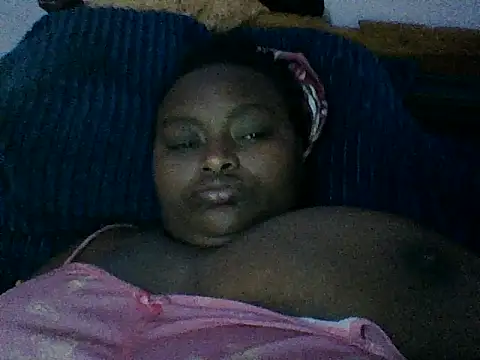 naughty_chubbyv webcam