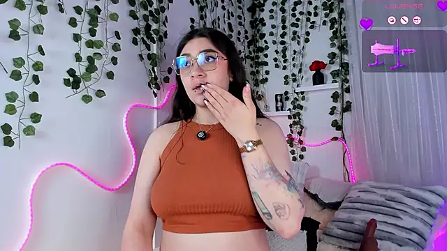Samii_Evans webcam