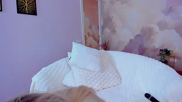 Awww_Ella webcam
