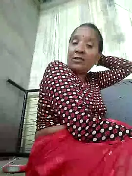 loomaraj - Loomaraj's free webcam - UK Sex Cams