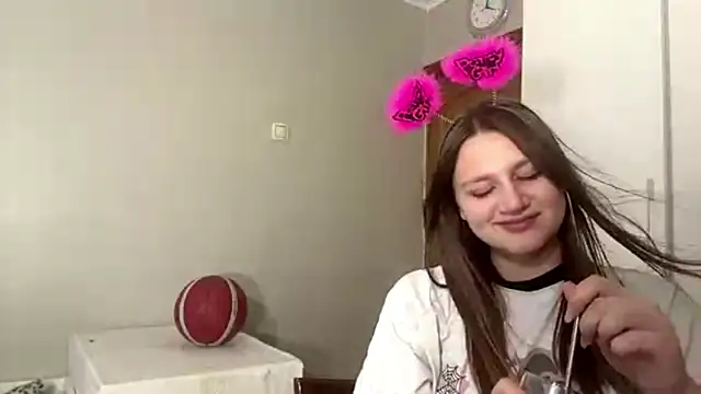 BreeEvett live cam on StripChat
