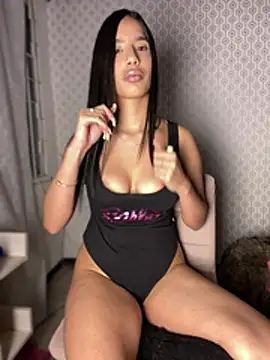 Praga_Pink live cam on StripChat