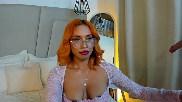 Nicole_Brown1126 webcam
