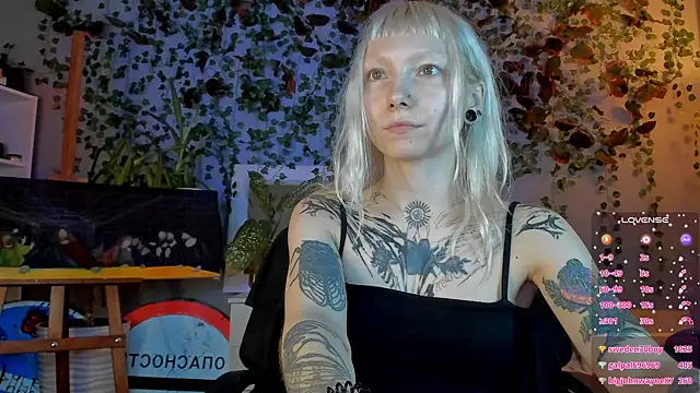 tattoo_art_baby webcam