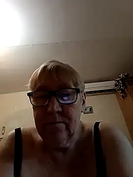 Molli1408 live cam on StripChat