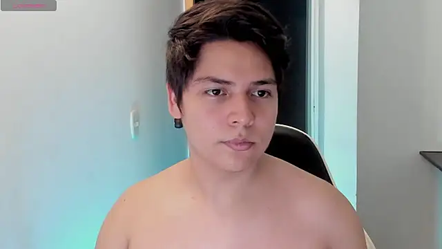 Asta_YunoXXX webcam