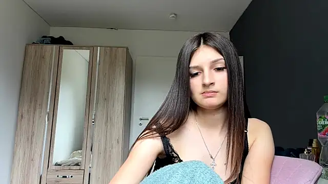 SpanishRooter webcam