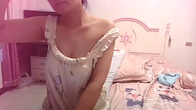 CN-Xiaoxi live cam on StripChat