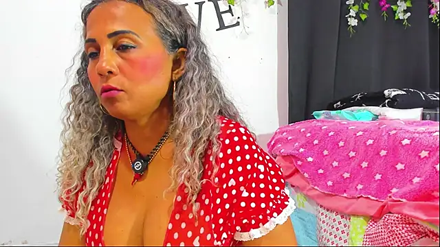 samantha__smile live cam on StripChat