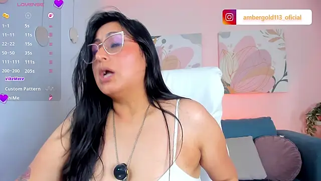 Amber_gold_ webcam