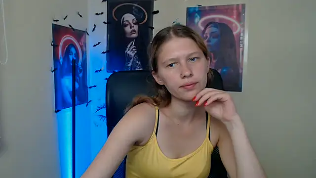 StellaCRL live cam on StripChat