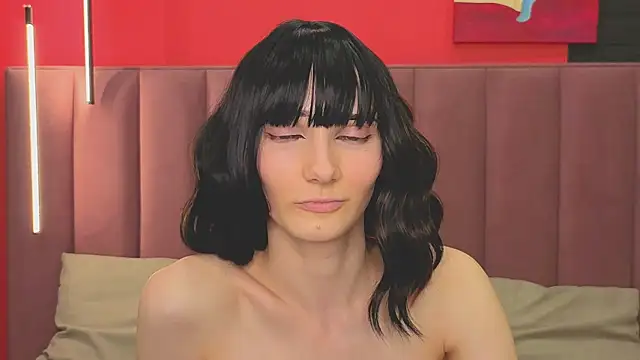 Lili_flowerr live cam on StripChat