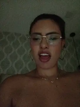 BellaaGrace live cam on StripChat