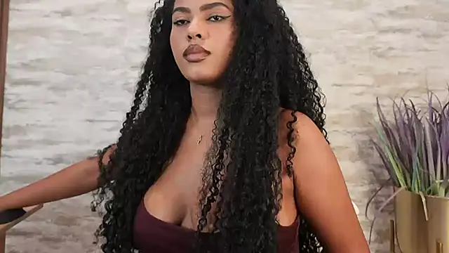 HOTBLACKANDWHITE2 webcam