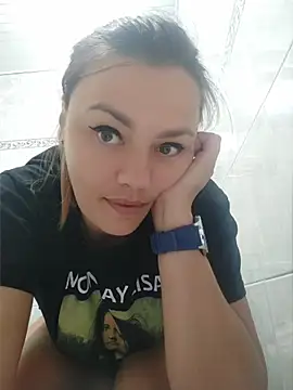 KrissSexi webcam