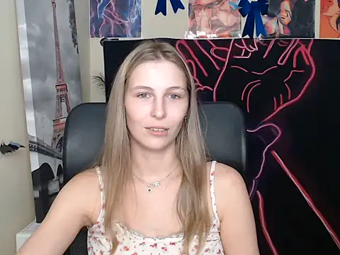 StrangerGi webcam