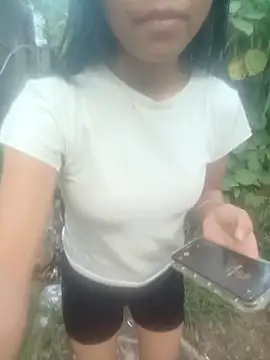 Hot_stuff-z webcam