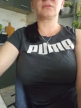 KristenVega webcam