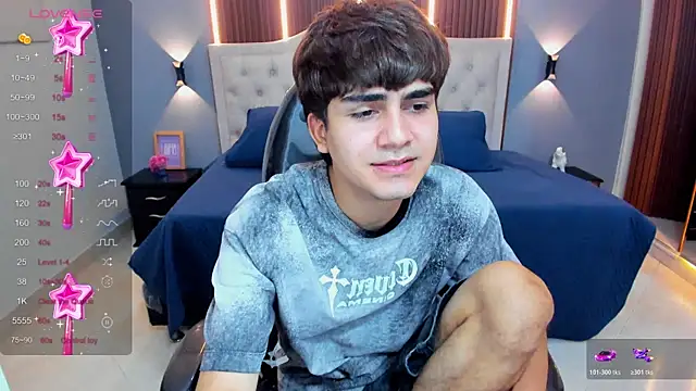 Tommy18__ webcam