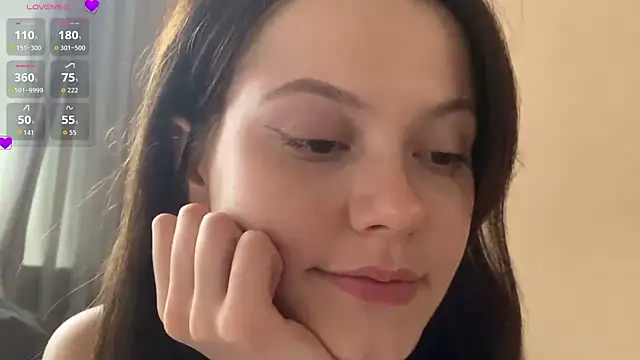 LaurenBlade live cam on StripChat